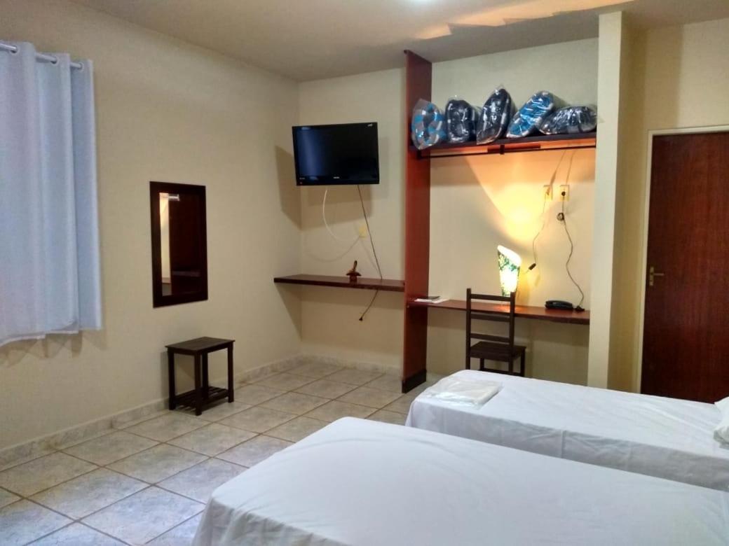 Hotel Veredas Monsenhor Paulo Exteriör bild